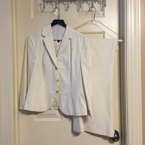 Winter white pant suit